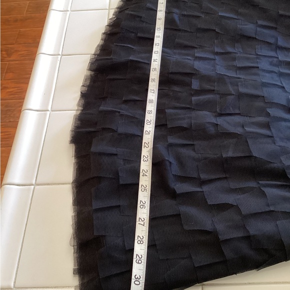 BCBG MaxAzria Black Strapless Tiered Tulle Midi Dress - Picture 10 of 11